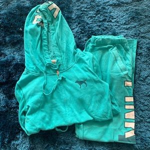 Victoria secret pink sweatsuit! Hoodie and pants